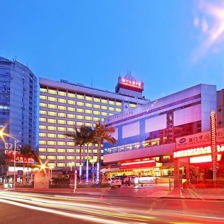 Xiamen Huaqiao Hotel Екстер'єр фото