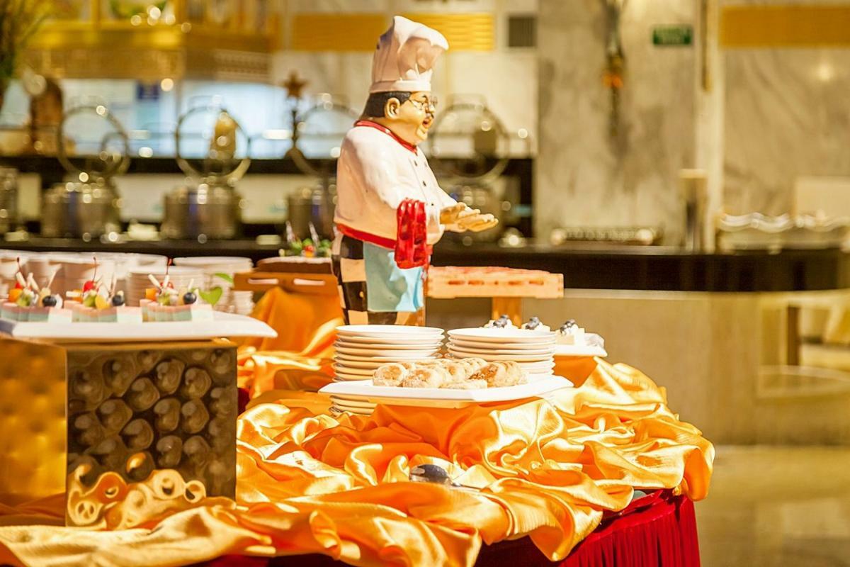 Xiamen Huaqiao Hotel Екстер'єр фото
